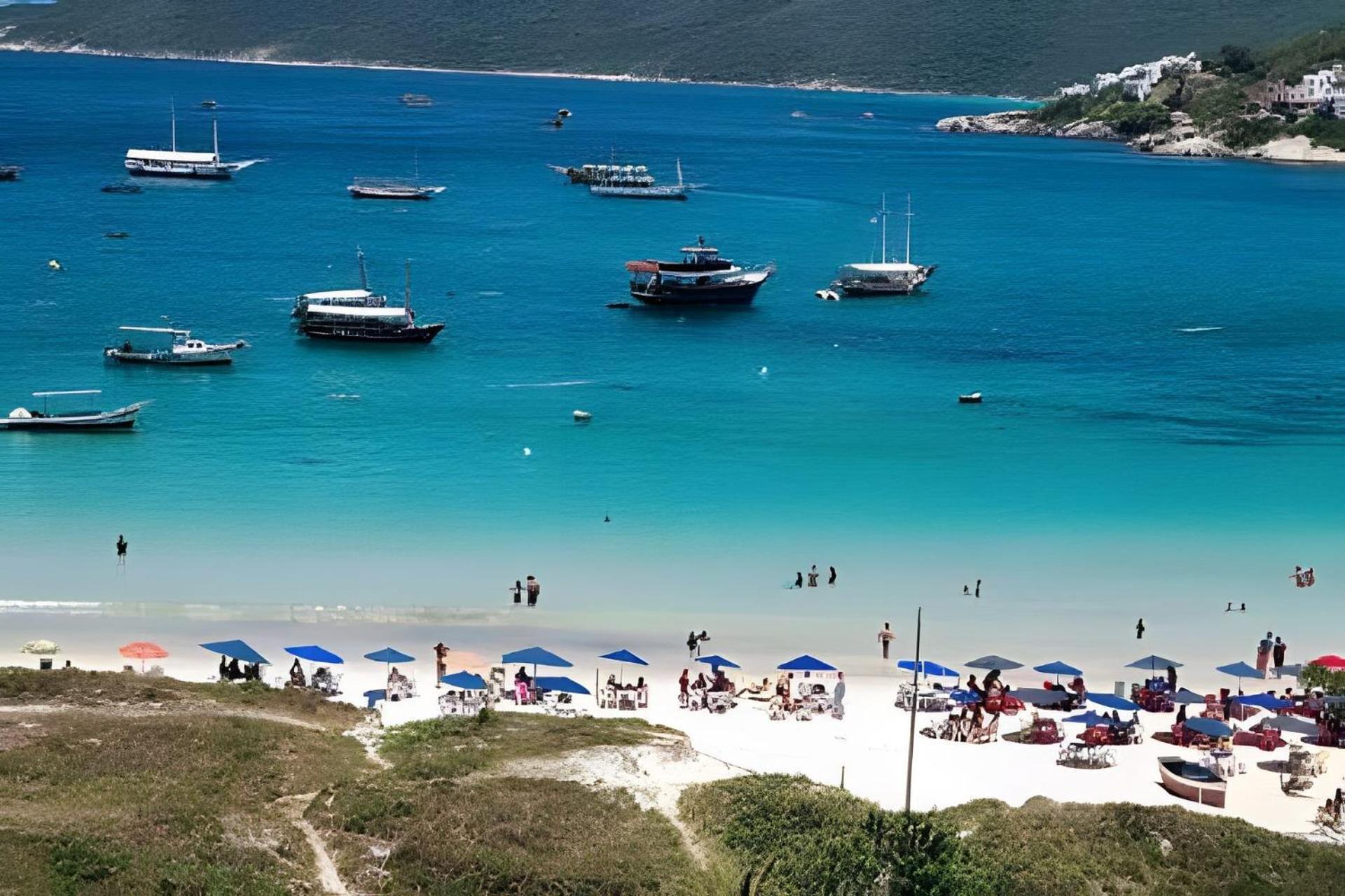 Apartamentos De 2 Quartos Com Piscina Na Praia Dos Anjos อาร์ไฮยัล โด กาโบ ภายนอก รูปภาพ