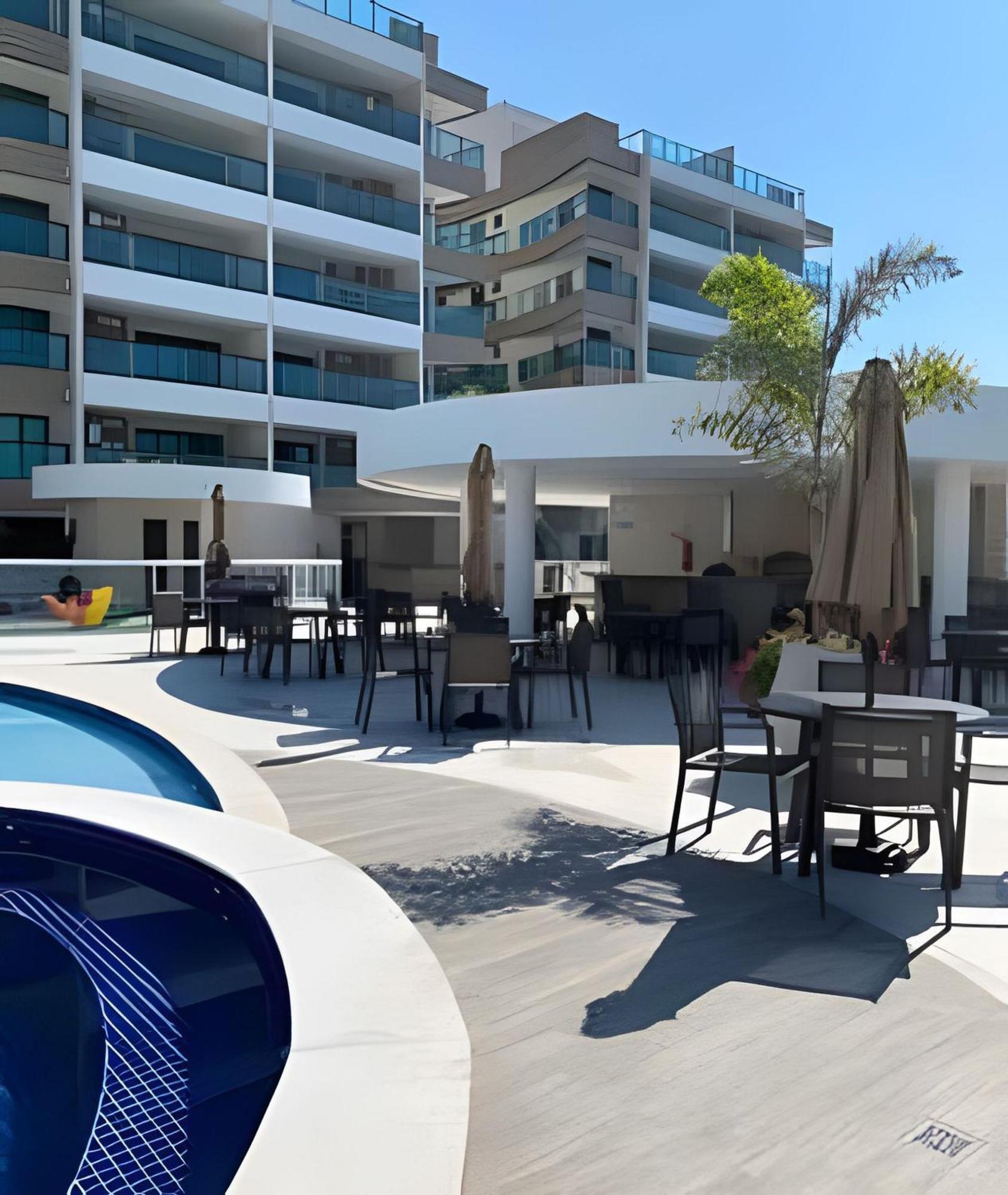 Apartamentos De 2 Quartos Com Piscina Na Praia Dos Anjos อาร์ไฮยัล โด กาโบ ภายนอก รูปภาพ